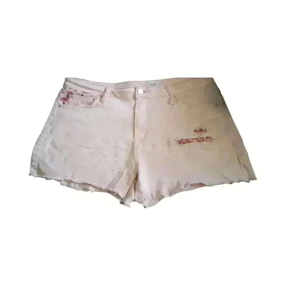 Ladies/Juniors Peach Time And Tru Distressed Shorts